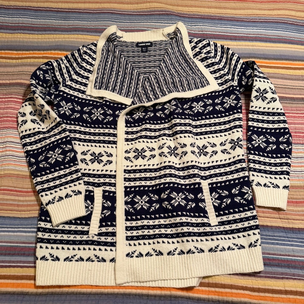 Lands End Womens M T Navy White Snowflake Fair Isle Cardigan Sweater